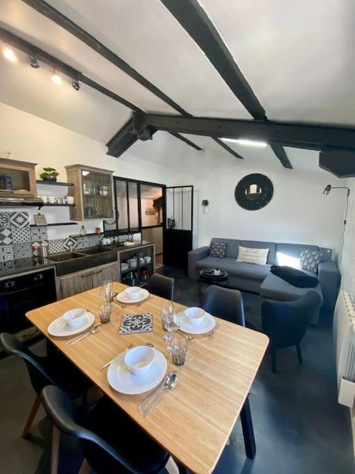 Bel Appartement - 2 Chambres - Proche Du Vieux Marche La Rochelle  Dış mekan fotoğraf