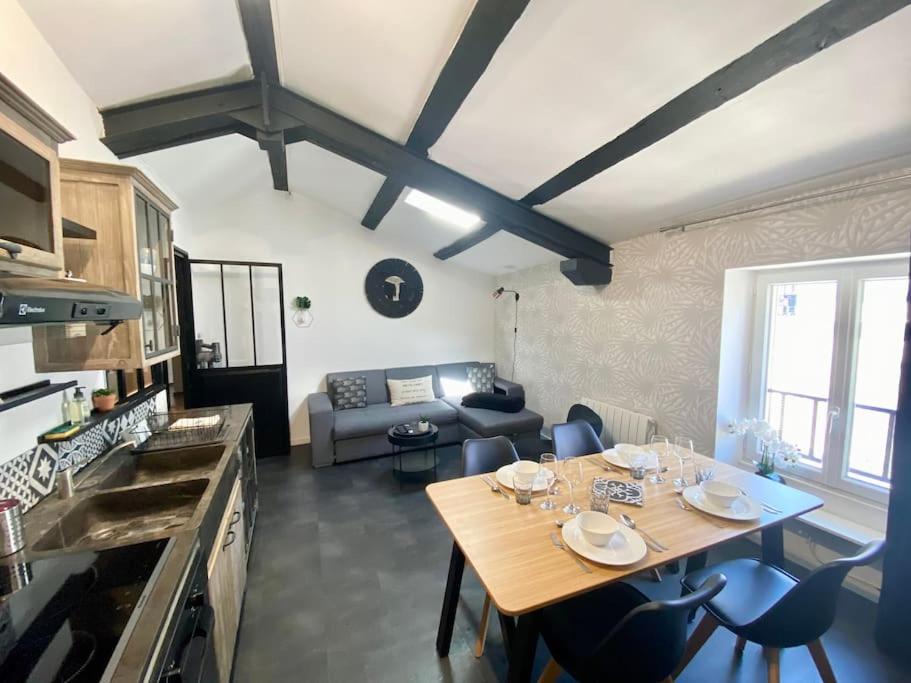 Bel Appartement - 2 Chambres - Proche Du Vieux Marche La Rochelle  Dış mekan fotoğraf
