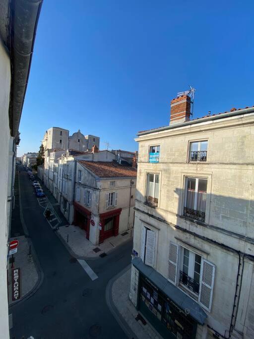 Bel Appartement - 2 Chambres - Proche Du Vieux Marche La Rochelle  Dış mekan fotoğraf