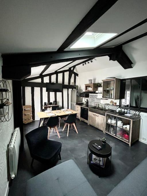 Bel Appartement - 2 Chambres - Proche Du Vieux Marche La Rochelle  Dış mekan fotoğraf