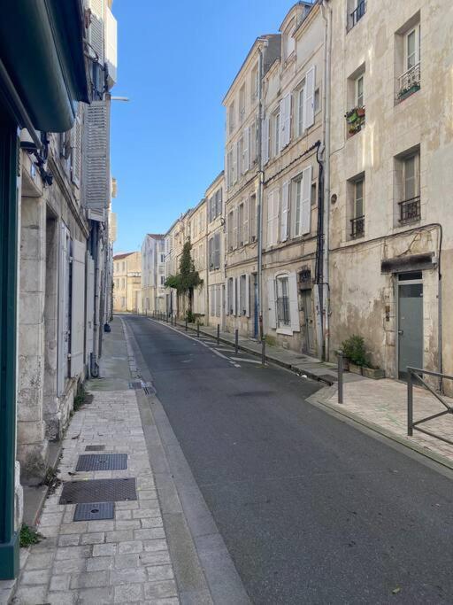 Bel Appartement - 2 Chambres - Proche Du Vieux Marche La Rochelle  Dış mekan fotoğraf